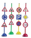 Dopravné značky s Hlavnou cestou